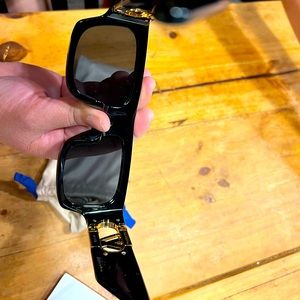 LV sunnies, barely use, my sister says is quite heavy for her..